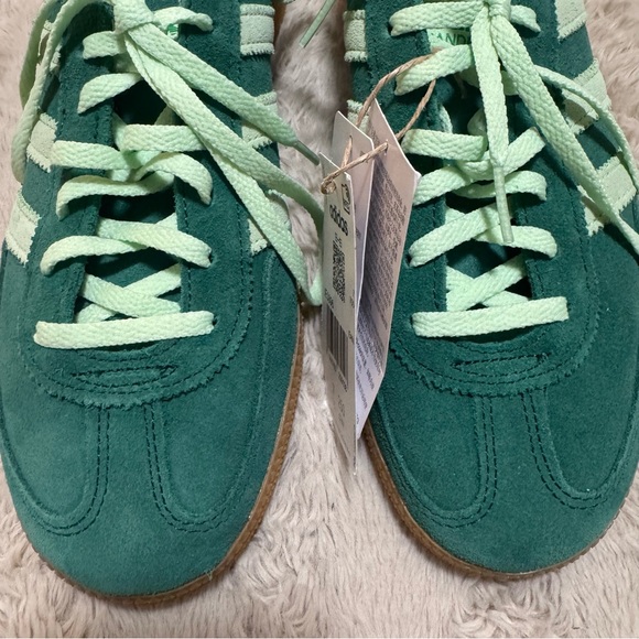 NWOB ADIDAS HANDBALL SPEZIAL-GREEN/LIGHT GREEN Size 8.5 Men - Picture 2 of 11
